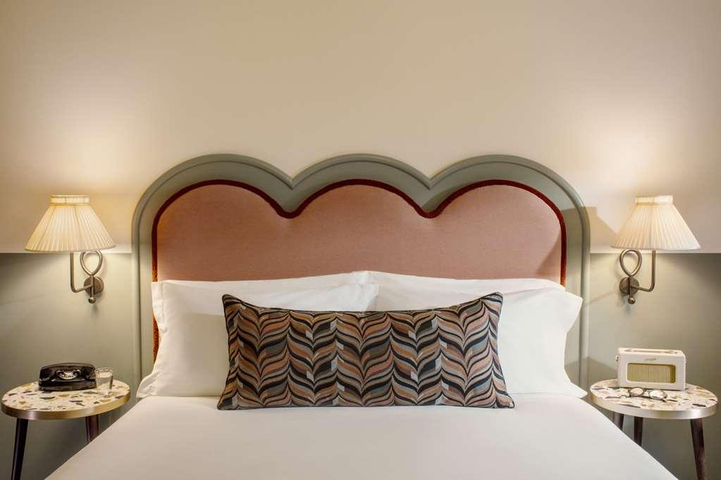 The Hoxton Charlottenburg Berlin Room photo